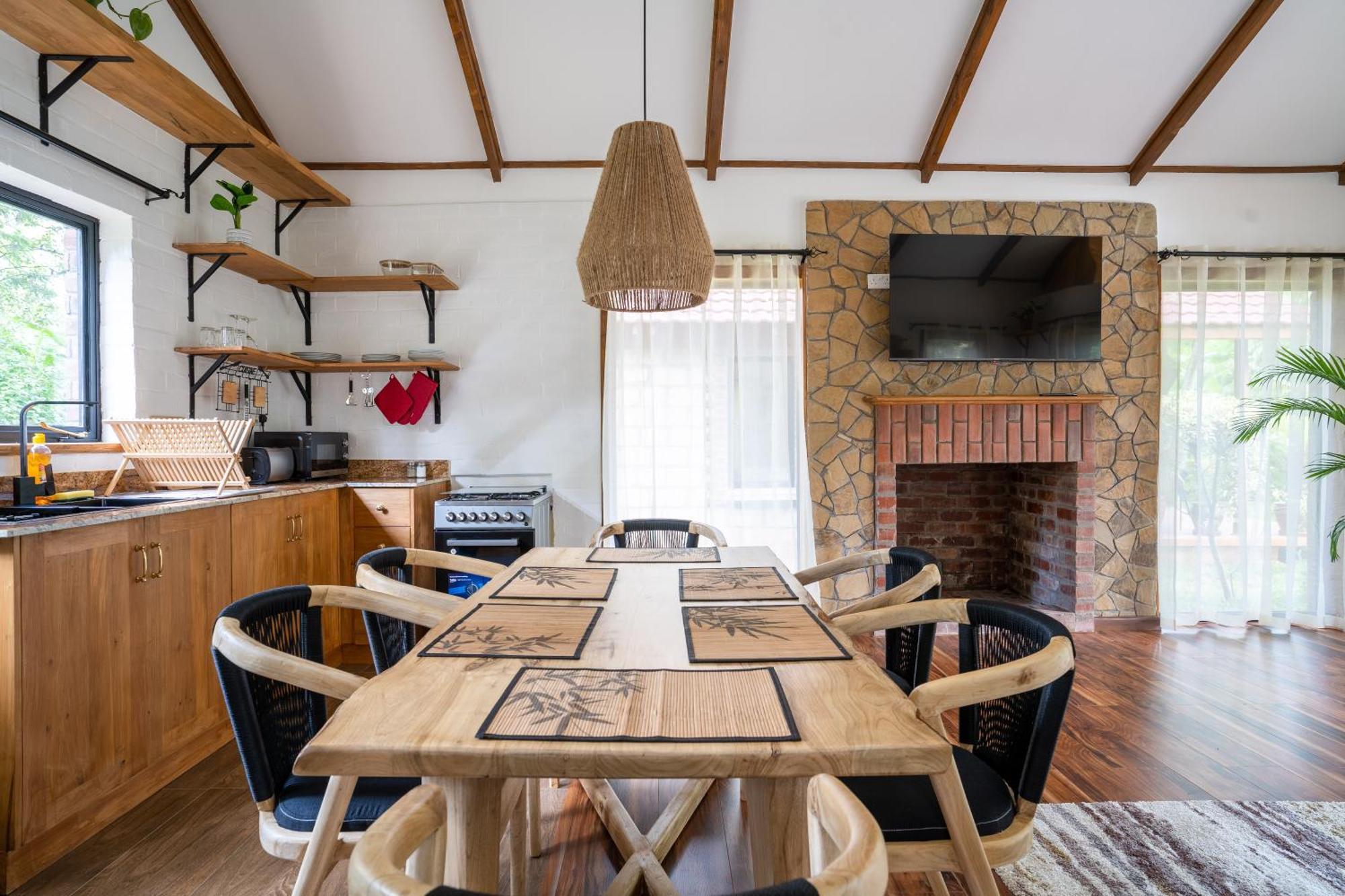 Ferienwohnung The Jungle Oasis With Heated Pool Nairobi Exterior foto