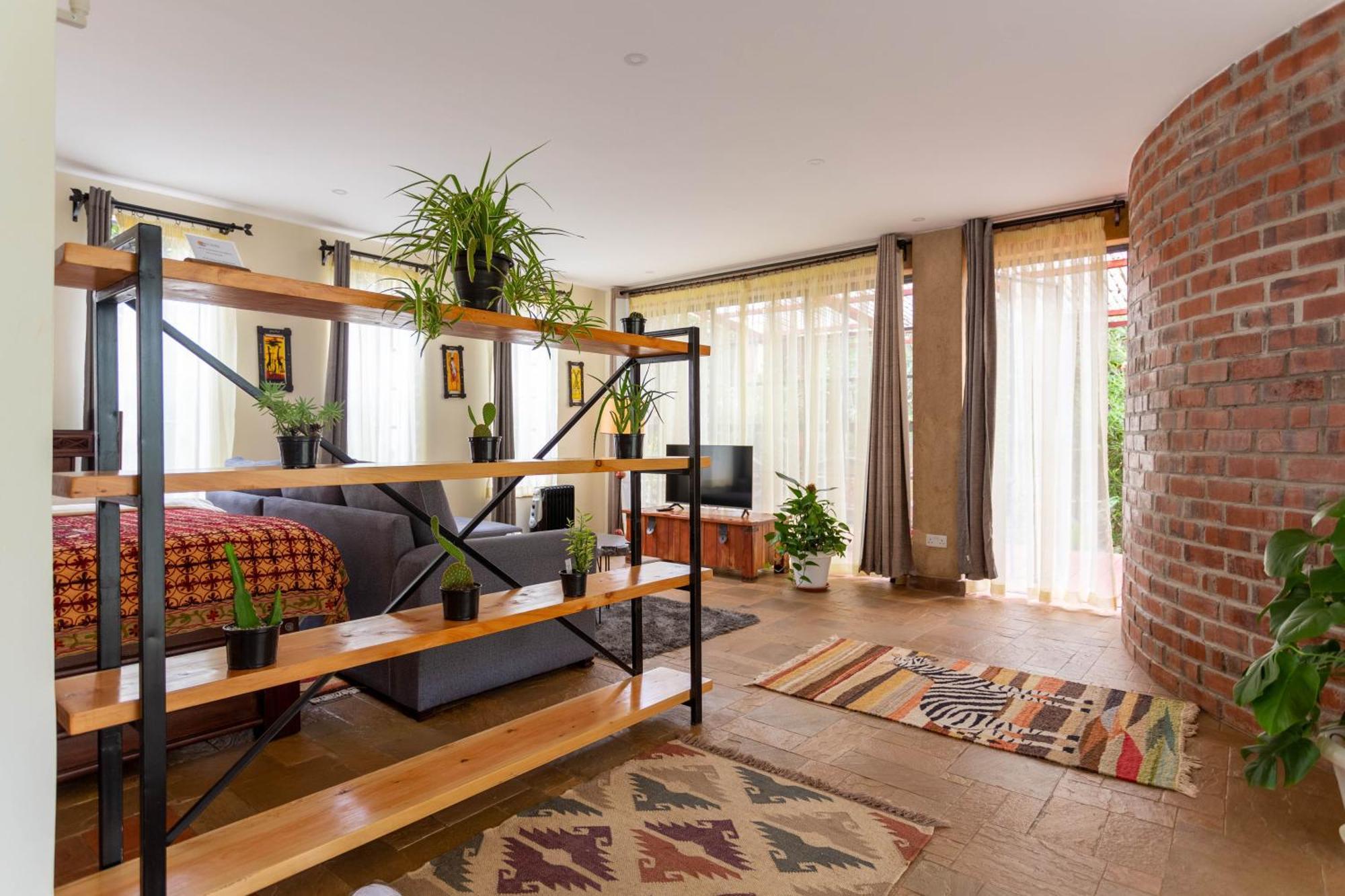 Ferienwohnung The Jungle Oasis With Heated Pool Nairobi Exterior foto