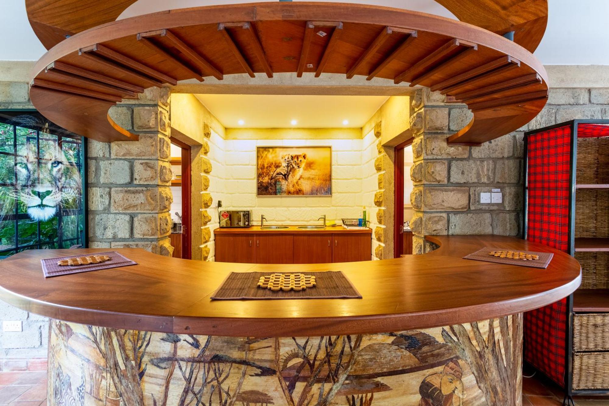 Ferienwohnung The Jungle Oasis With Heated Pool Nairobi Exterior foto